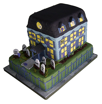 Haunted House Halloween Cake - The Sugar Syndicate Chicago